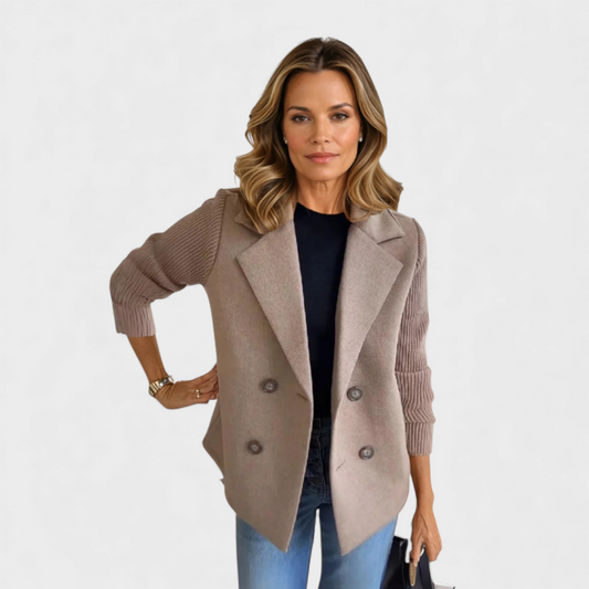 Anna | Vlněný blejzr s dvojitými knoflíky a pletenými rukávy