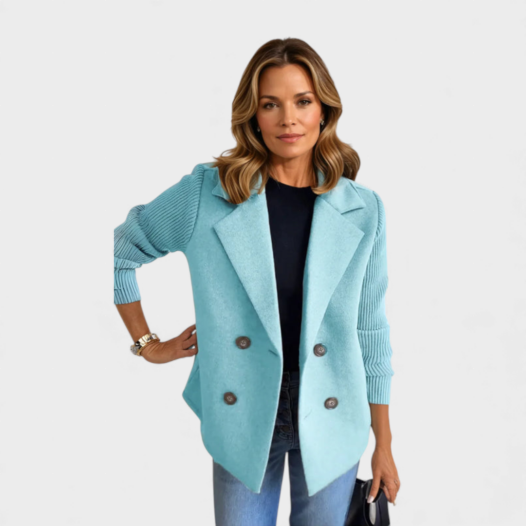 Anna | Vlněný blejzr s dvojitými knoflíky a pletenými rukávy